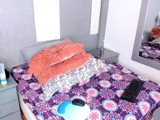 rebecacorttez's Live Sex Cam Show