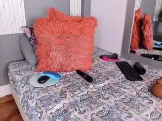 rebecacorttez's Live Sex Cam Show