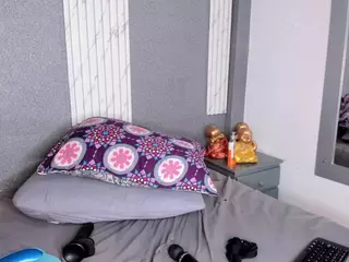 rebecacorttez's Live Sex Cam Show