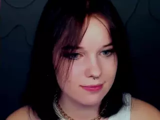 MikasaBowen's Live Sex Cam Show