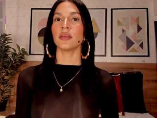 lunaruso Live Webcam on CamSoda