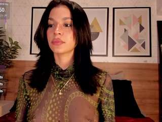 lunaruso Live Webcam on CamSoda
