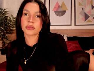 lunaruso Live Webcam on CamSoda