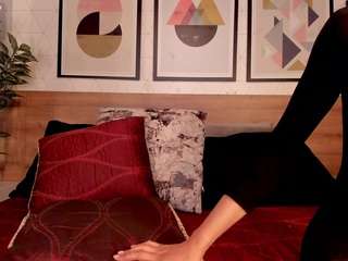 lunaruso Live Webcam on CamSoda