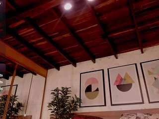 lunaruso from CamSoda