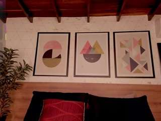 lunaruso from CamSoda is Freechat