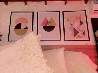 lunaruso live cam profile