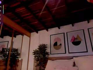 lunaruso webcam