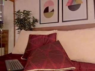 lunaruso webcam