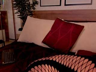 lunaruso webcam