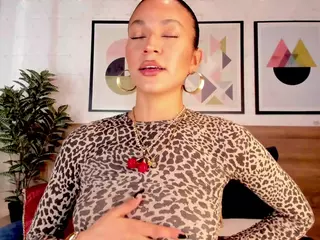 Luna Ruso's Live Sex Cam Show