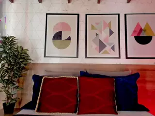 Luna Ruso's Live Sex Cam Show