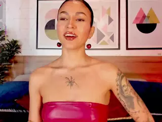 Luna Ruso's Live Sex Cam Show