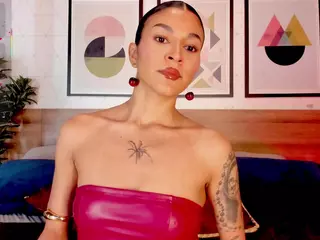 Luna Ruso's Live Sex Cam Show