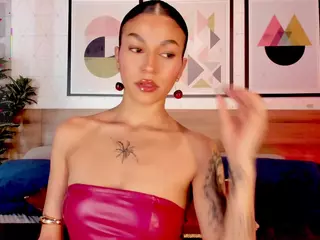 Luna Ruso's Live Sex Cam Show