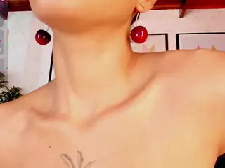 Luna Ruso's Live Sex Cam Show