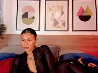 Luna Ruso's Live Sex Cam Show