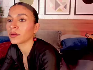 Luna Ruso's Live Sex Cam Show