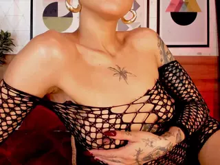 Luna Ruso's Live Sex Cam Show