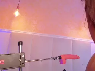 MichaelaCox's Live Sex Cam Show