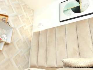 annie-queen live webcam show