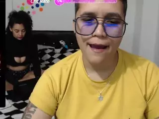 lesbian-sweet's Live Sex Cam Show
