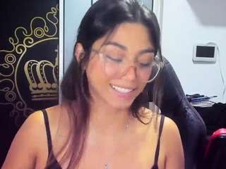 Try amazing cam model Anawilson and her nude build anawilson from CamSoda