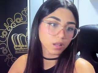 Live webcam model anawilson on Soda Cams