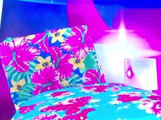 le modèle kataleyaxts est en webcam porno dans un show sur le site camsoda, il possède les tags suivants: ass,lingerie,young adult,wet,thong,teen 18,tease,strip,spank,pussy,orgasm,flashing,asshole,fingers,dildo,cum,brown eyes,blowjob,black hair,bikini