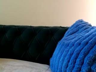 ladylunarae Live Webcam on CamSoda