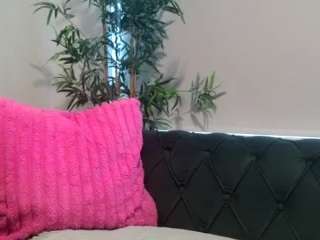 Miss Luna Rae live webcam show