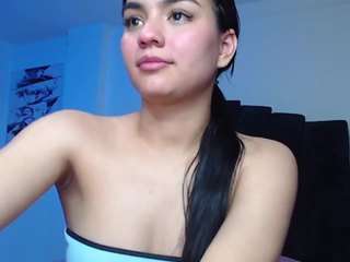 ariel-zoe