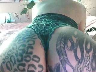 kaily-pearty live cam profile