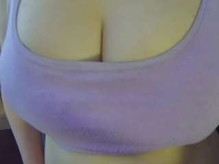 leysun7 Live Webcam on CamSoda