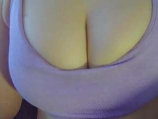 leysun7 live cam profile