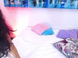 lily-hotmature Live Webcam on CamSoda