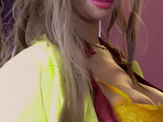 MyBossWeakness's Live Sex Cam Show