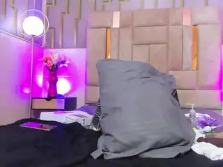 sharik-leal's Live Sex Cam Show