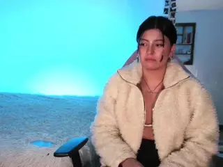 victoriaem's Live Sex Cam Show