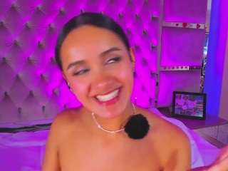 haarii02 Live Webcam on CamSoda
