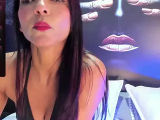 Hanna Petit's Live Sex Cam Show