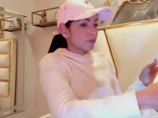 Hanna Petit's Live Sex Cam Show