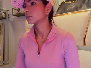 Hanna Petit's Live Sex Cam Show