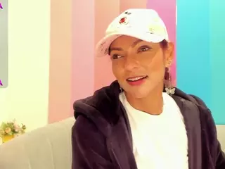Hanna Petit's Live Sex Cam Show