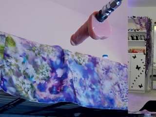 heavenia live cam profile