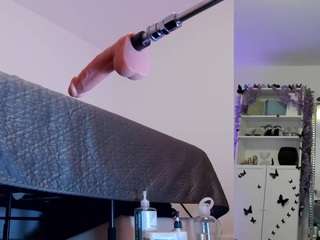 Heavenia live cam preview