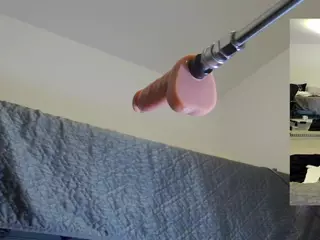 Heavenia's Live Sex Cam Show