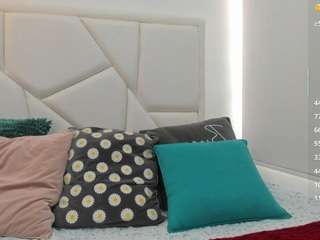 mishellxy webcam