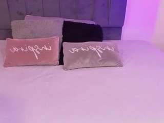 iam-sofiia live cam profile