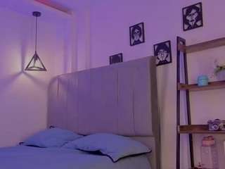 Sofia Watson live webcam show